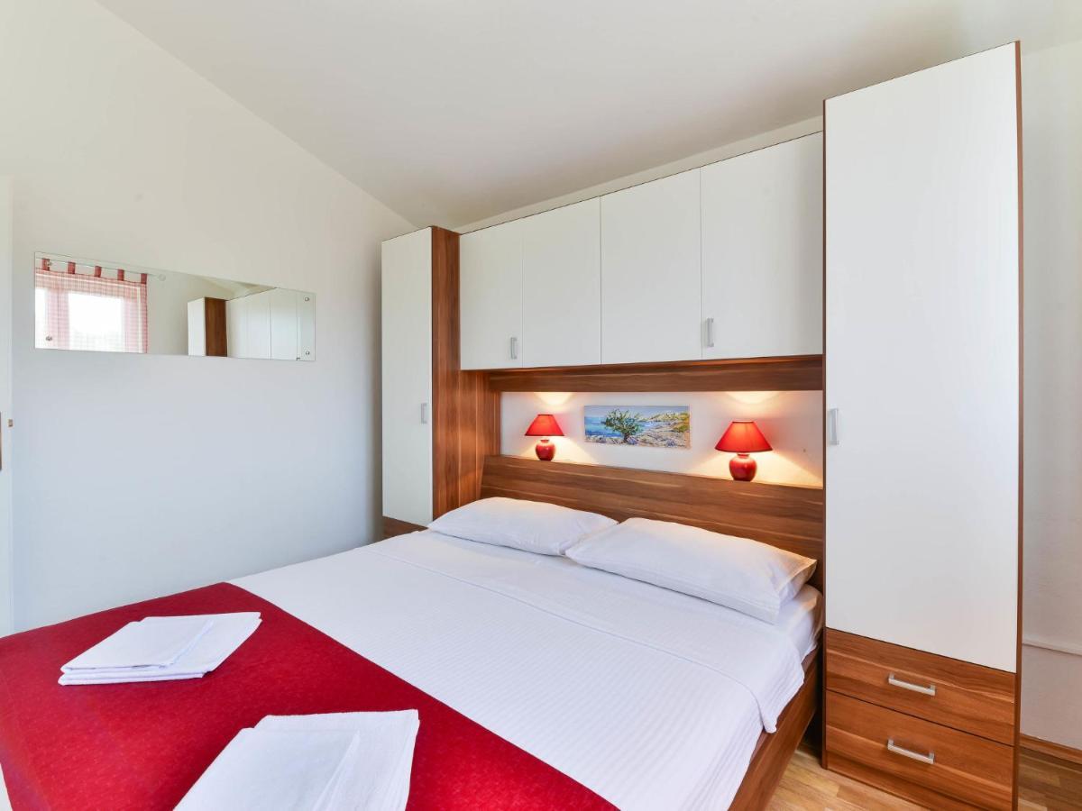 Apartment Matas - Srd318 By Interhome ロバニスカ エクステリア 写真