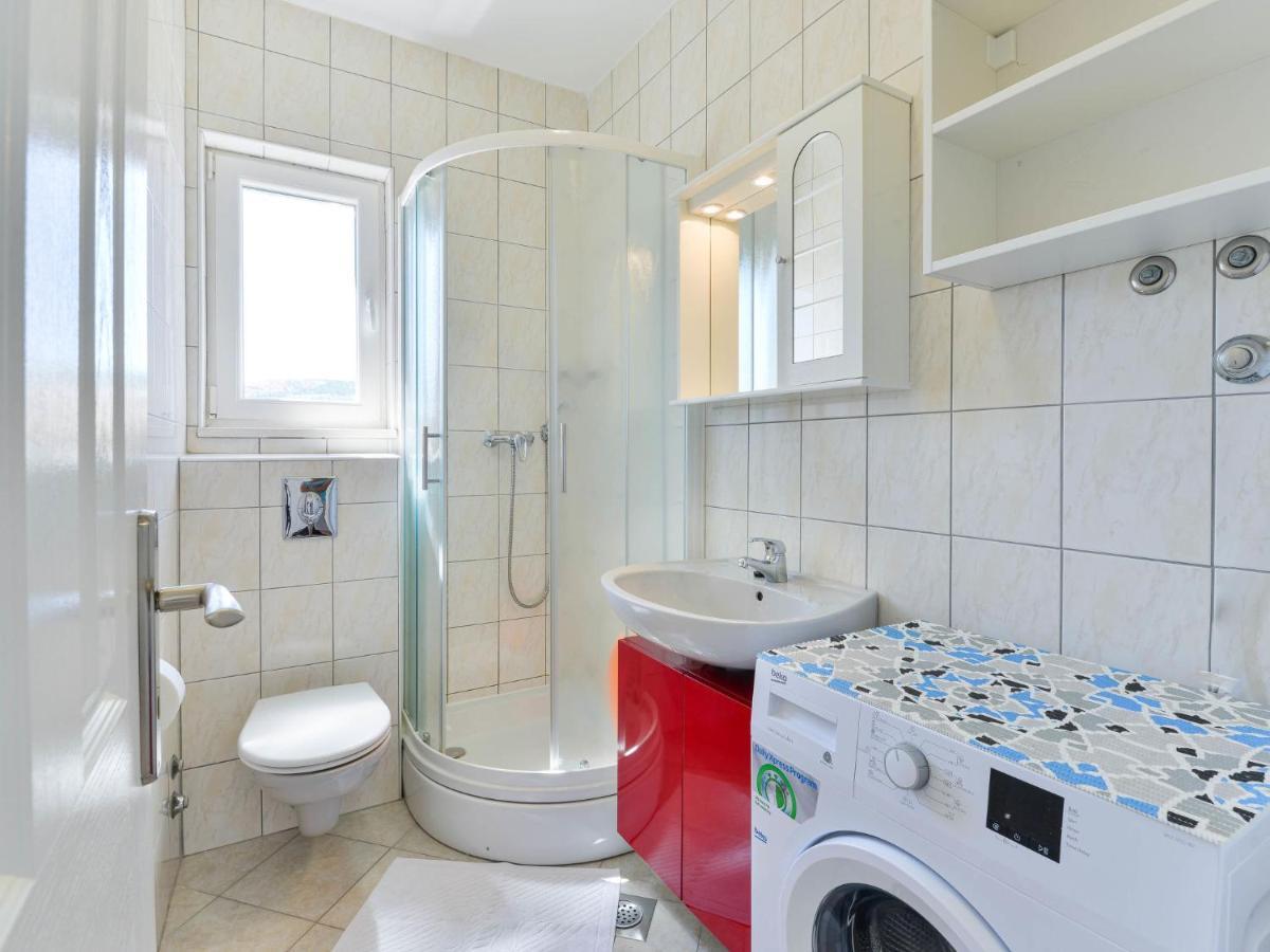Apartment Matas - Srd318 By Interhome ロバニスカ エクステリア 写真